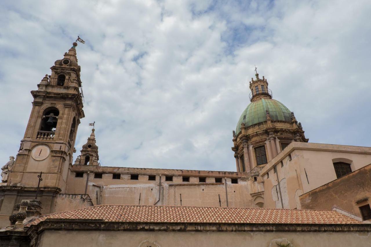 Apartamento Centro Storico Casa Dell'Orologio Palermo Exterior foto